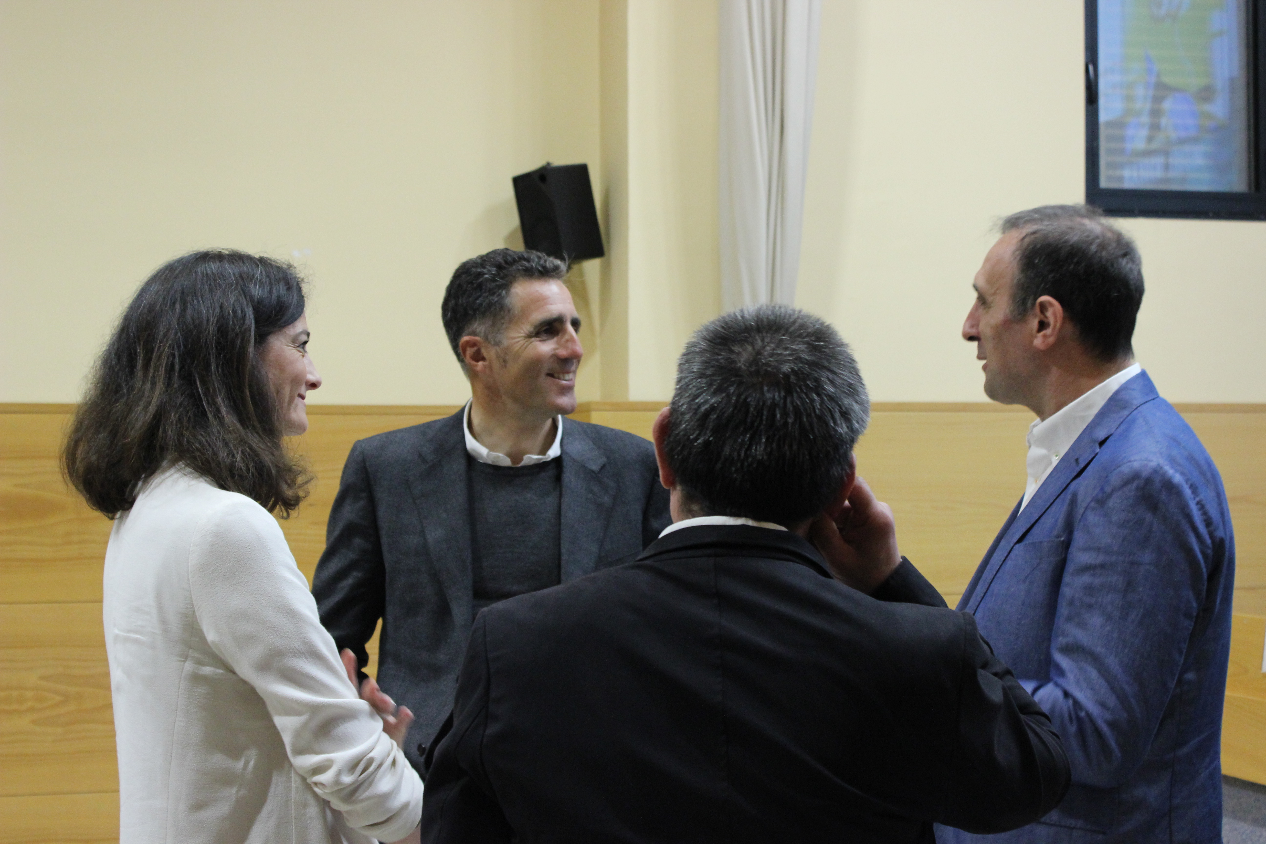 Xesco Espar estrena "Las Cumbres de Indur&aacute;in"